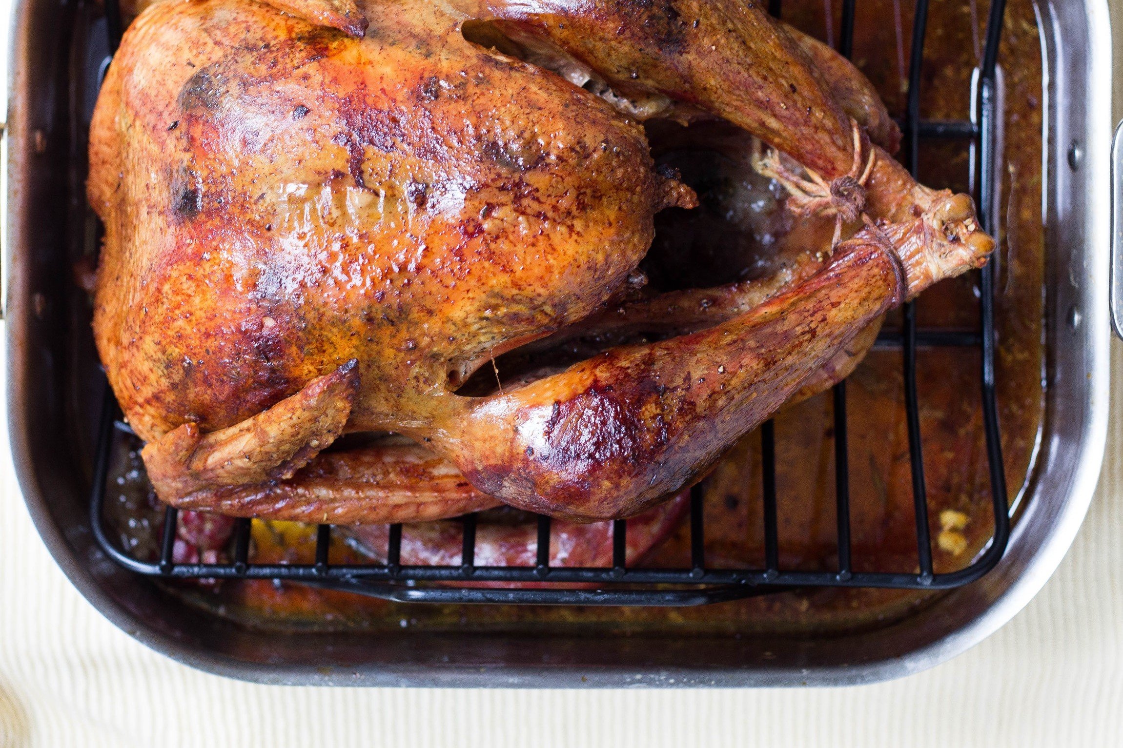 Как приготовить старую курицу, чтобы она была мягкой и сочной?